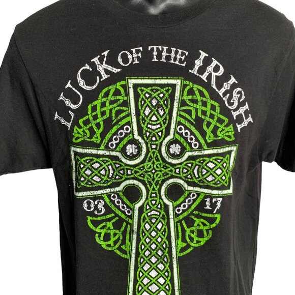 Luck of the Irish Celtic Cross T Shirt S Black Crewneck Short Sleeve St Patricks - Picture 2 of 6
